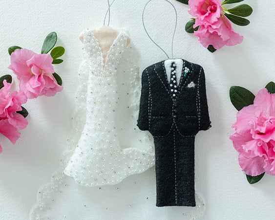 Bride_Groom_Flowers